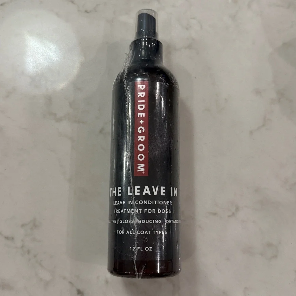 THE LEAVE IN Pride + Groom Dog Detangling Leave in Spray